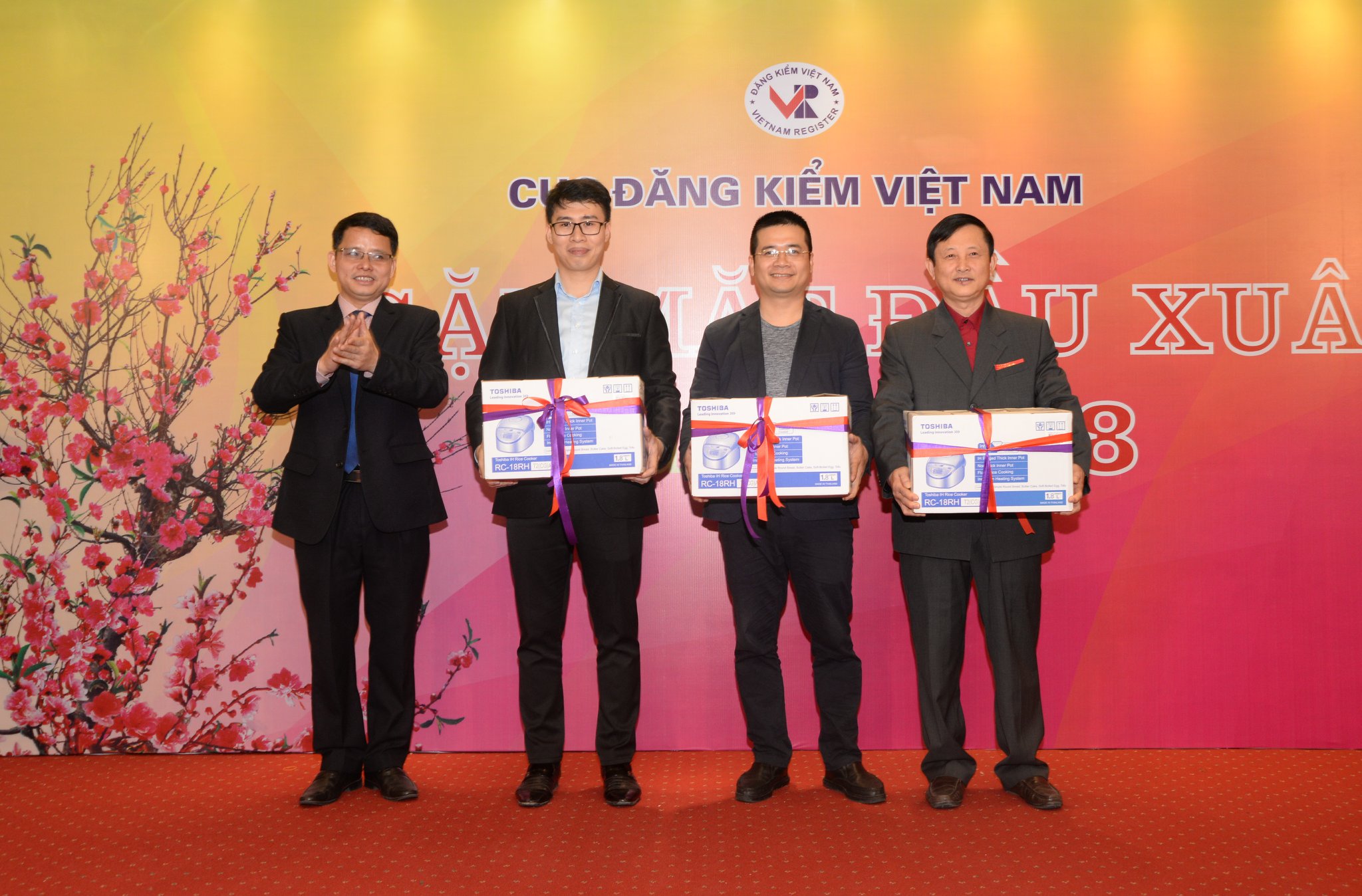Chuc tet2.jpg